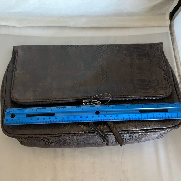 Banana Republic east west snake print metallic clutch purse - Picture 7 of 8